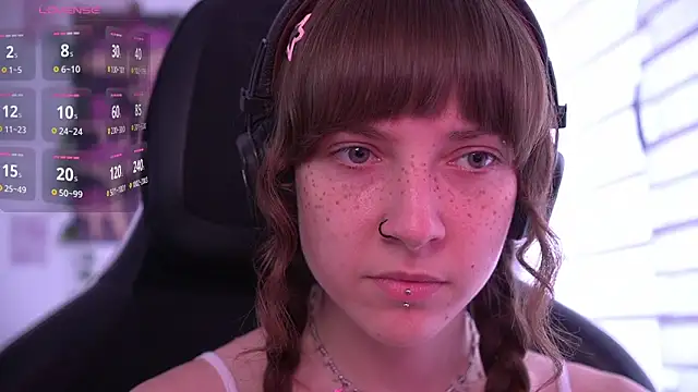 juliapie online show from July 2026 12:11:01 PM
