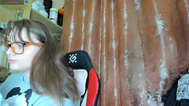 Seductive She Wolf online show from April 2026 02:20:02 AM