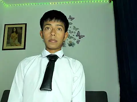Snapshot of horny_pair chatting on July 2026 01:52:01 AM horny pair online show from July 2026 01:52:01 AM