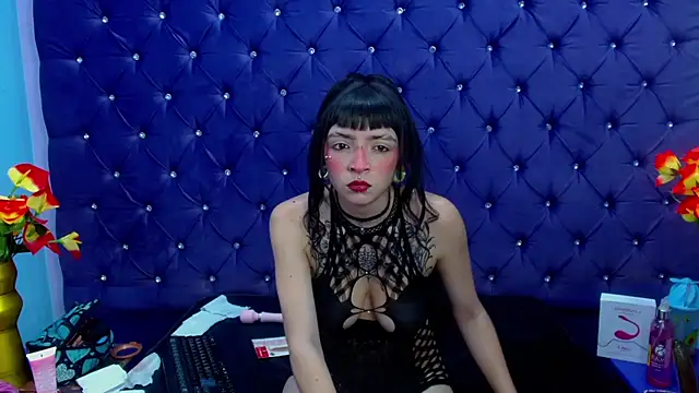 Snapshot of Samantha_Smiith chatting on February 2025 07:05:01 AM Samantha Smiith online show from February 2025 07:05:01 AM