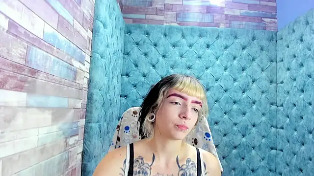 Samantha Smiith online show from January 2026 04:05:02 AM