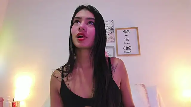 LaurenRodriiguez online show from February 2026 12:38:01 PM