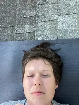 KatieBARBiE98 online show from April 2026 01:14:01 PM