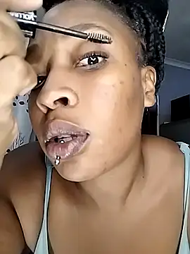 Snapshot of MelStar18xxx chatting on February 2026 11:41:02 PM MelStar18xxx online show from February 2026 11:41:02 PM