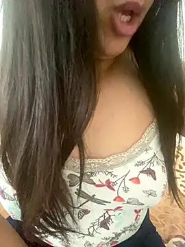 yassminsexy22 online show from November 2025 11:31:02 AM