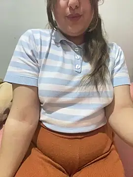 yassminsexy22 online show from February 2026 07:37:01 PM