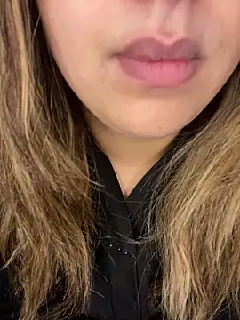 yassminsexy22 online show from April 2026 08:09:02 PM