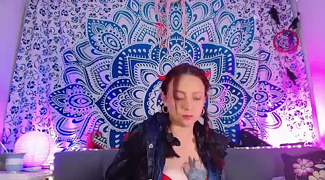 catalinamommyx online show from January 2025 09:46:01 AM