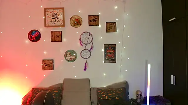 catalinamommyx online show from November 2025 01:38:01 AM