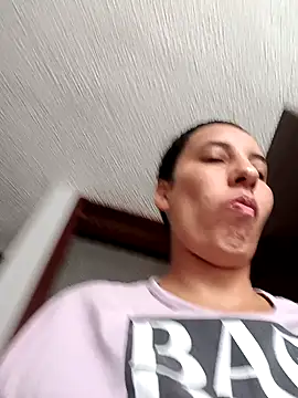 Bonny Klote online show from February 2026 05:14:01 PM