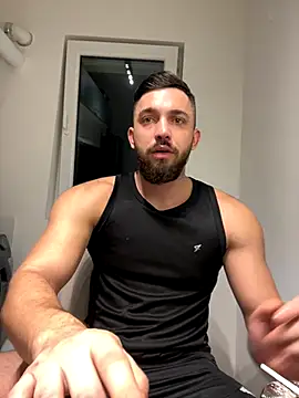Snapshot of LoveIsBlind_ chatting on December 2024 02:58:02 AM LoveIsBlind online show from December 2024 02:58:02 AM