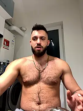 Snapshot of LoveIsBlind_ chatting on December 2024 11:03:01 PM LoveIsBlind online show from December 2024 11:03:01 PM
