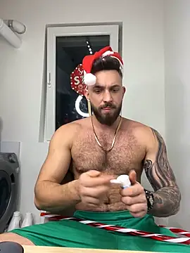 Snapshot of LoveIsBlind_ chatting on December 2024 07:22:01 PM LoveIsBlind online show from December 2024 07:22:01 PM
