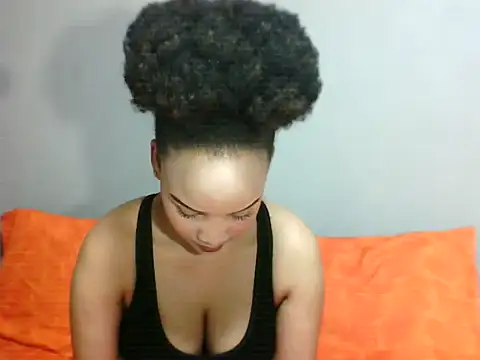 SmallSlut5 online show from November 2025 02:06:02 PM