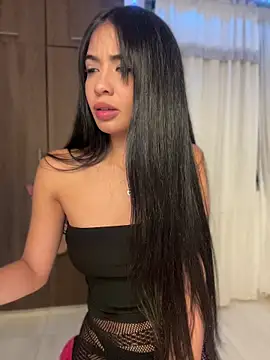 lina pink online show from July 2026 09:55:01 PM