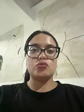 Snapshot of Karla-sexy01 chatting on December 2024 02:33:02 AM Karla-sexy01 online show from December 2024 02:33:02 AM