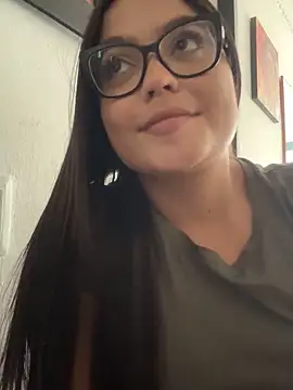 Snapshot of Karla-sexy01 chatting on January 2025 08:59:02 PM Karla-sexy01 online show from January 2025 08:59:02 PM