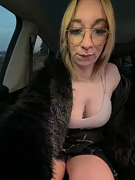 Snapshot of Giuliana_baby chatting on January 2026 07:35:01 AM Giuliana baby online show from January 2026 07:35:01 AM