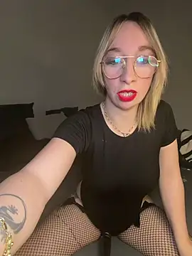 Snapshot of Giuliana_baby chatting on February 2026 08:15:01 PM Giuliana baby online show from February 2026 08:15:01 PM