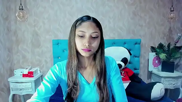 Snapshot of MadelineDoll chatting on October 2025 11:03:01 AM MadelineDoll online show from October 2025 11:03:01 AM