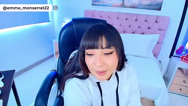 Emma monserrat online show from March 2026 08:14:01 PM