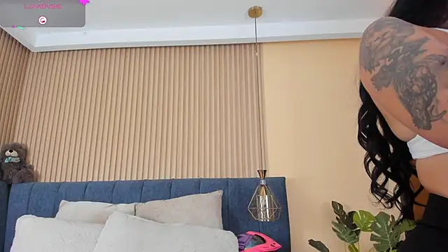 Snapshot of kathecute__ chatting on September 2025 01:38:02 AM kathecute online show from September 2025 01:38:02 AM