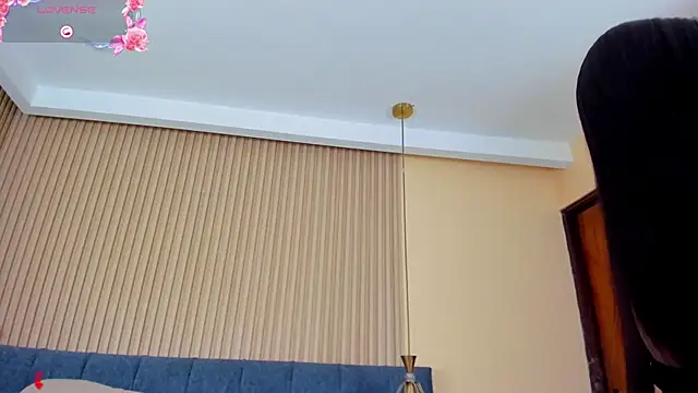 Snapshot of kathecute__ chatting on November 2025 01:33:02 AM kathecute online show from November 2025 01:33:02 AM