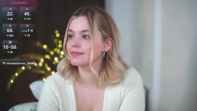 Milana15 online show from March 2025 03:49:01 PM