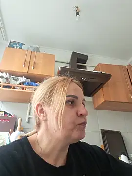 Malichkaanna30 online show from March 2026 01:03:02 PM