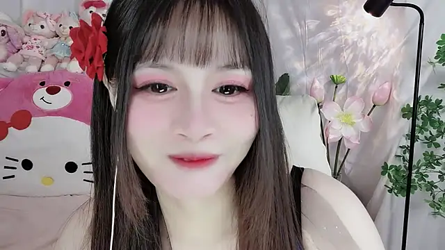 Nancy-Cindy online show from October 2025 06:43:01 PM