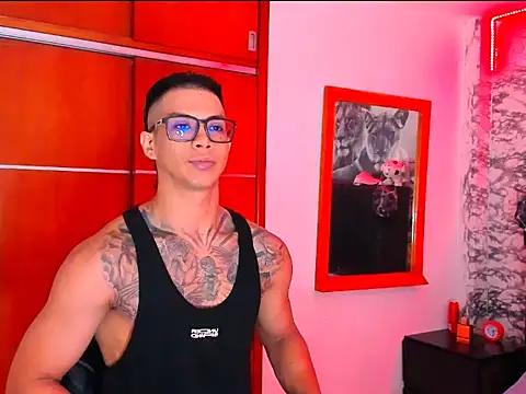 Aaron Toy online show from January 2026 08:12:01 PM