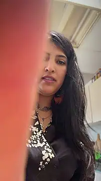Afroditapoloo online show from July 2026 04:27:01 PM