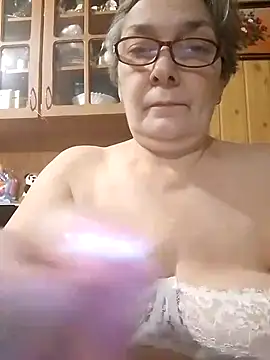 IrinaSweet54 online show from February 2025 04:12:02 PM