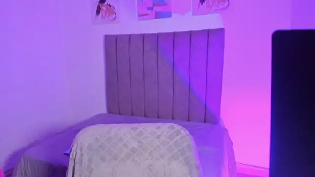 sarah  bigboobs online show from January 2026 07:28:02 PM