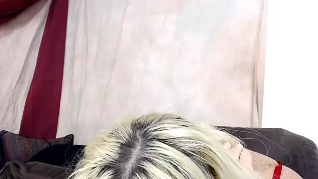 Jean Saint Sin online show from November 2025 06:36:01 AM