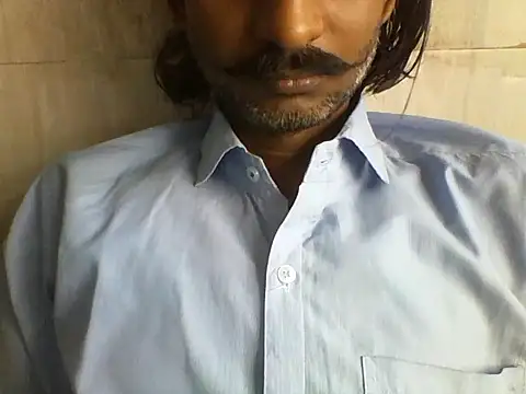 Snapshot of Desi_GfBf chatting on October 2025 05:52:01 AM Desi GfBf online show from October 2025 05:52:01 AM