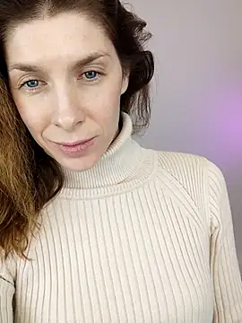 YourSuperModel online show from January 2026 02:10:01 PM