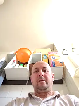 intx800 online show from March 2025 10:17:02 AM