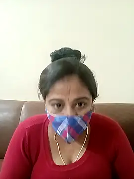 DIZZLING DIVA online show from December 2024 04:43:01 PM