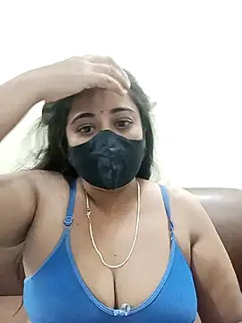 DIZZLING DIVA online show from December 2024 01:45:01 AM