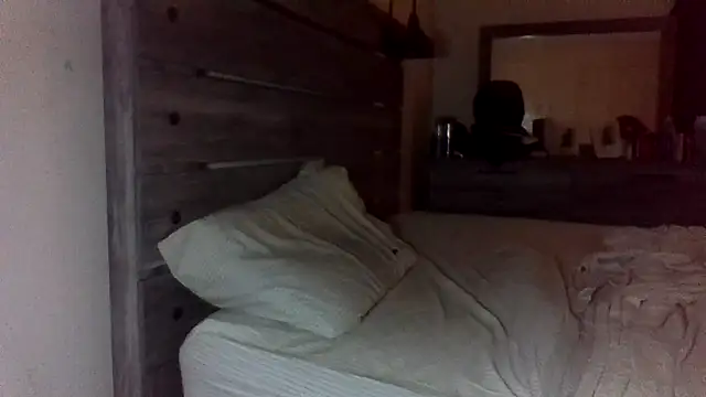 Mcoleman4642 online show from February 2026 03:51:02 AM