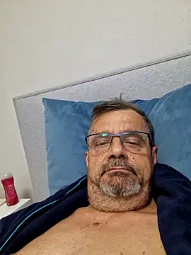 Snapshot of axecoman60 chatting on February 2025 06:09:02 PM axecoman60 online show from February 2025 06:09:02 PM