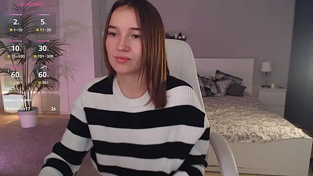 Bellla Haddid online show from September 2025 12:33:01 AM