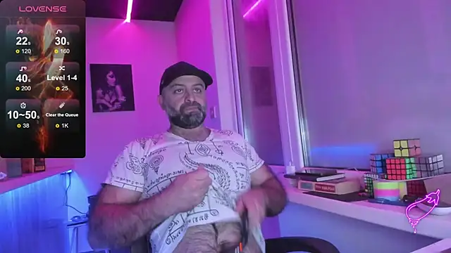 Snapshot of MAGABEAR077 chatting on October 2025 10:29:02 PM MAGABEAR077 online show from October 2025 10:29:02 PM