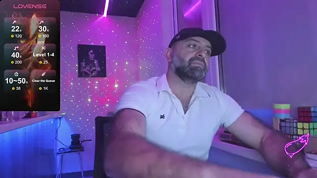 Snapshot of MAGABEAR077 chatting on October 2025 10:10:01 PM MAGABEAR077 online show from October 2025 10:10:01 PM