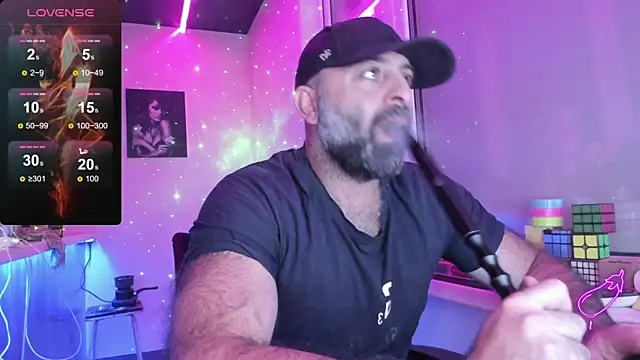 Snapshot of MAGABEAR077 chatting on October 2025 08:09:02 PM MAGABEAR077 online show from October 2025 08:09:02 PM