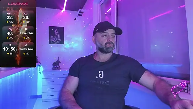 Snapshot of MAGABEAR077 chatting on November 2025 10:35:01 PM MAGABEAR077 online show from November 2025 10:35:01 PM