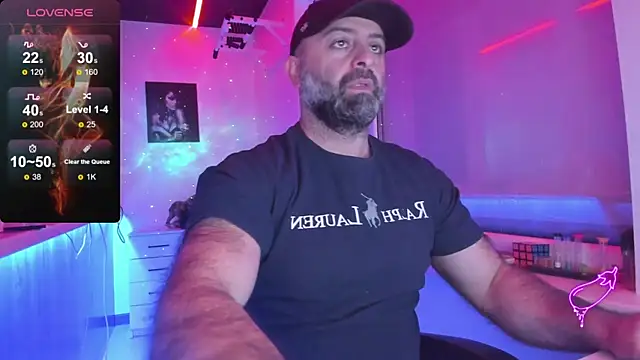 Snapshot of MAGABEAR077 chatting on December 2025 02:27:01 AM MAGABEAR077 online show from December 2025 02:27:01 AM