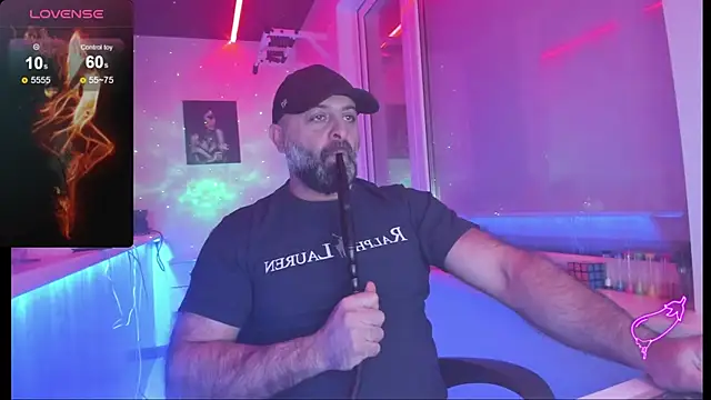 Snapshot of MAGABEAR077 chatting on December 2025 08:27:02 PM MAGABEAR077 online show from December 2025 08:27:02 PM