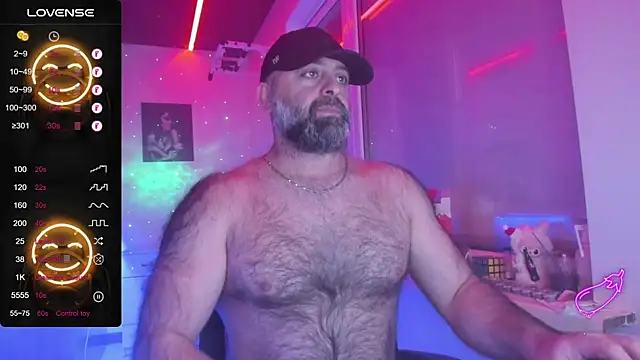 Snapshot of MAGABEAR077 chatting on January 2026 10:39:01 AM MAGABEAR077 online show from January 2026 10:39:01 AM